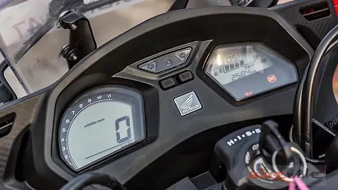 Honda CBR650F Instrument cluster Honda CBR650F Instrument cluster